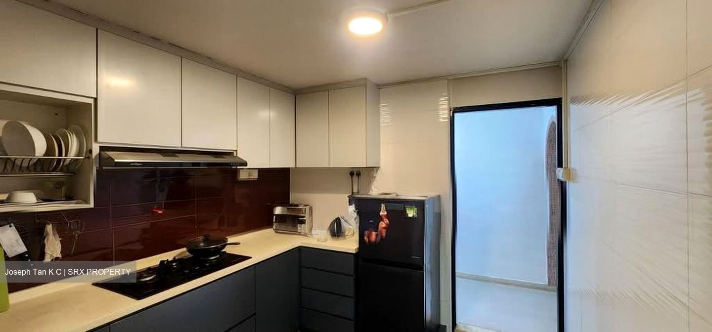 Blk 69 Moulmein View (Bukit Timah), HDB 4 Rooms #559407741